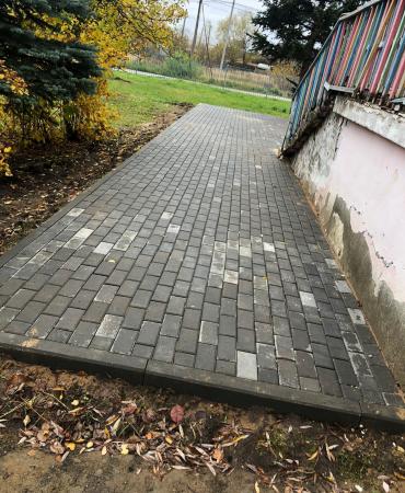 Укладка тротуарной плитки