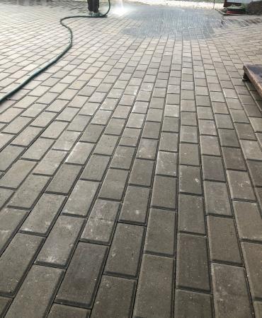 Укладка тротуарной плитки