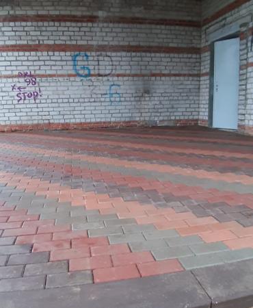 Укладка тротуарной плитки
